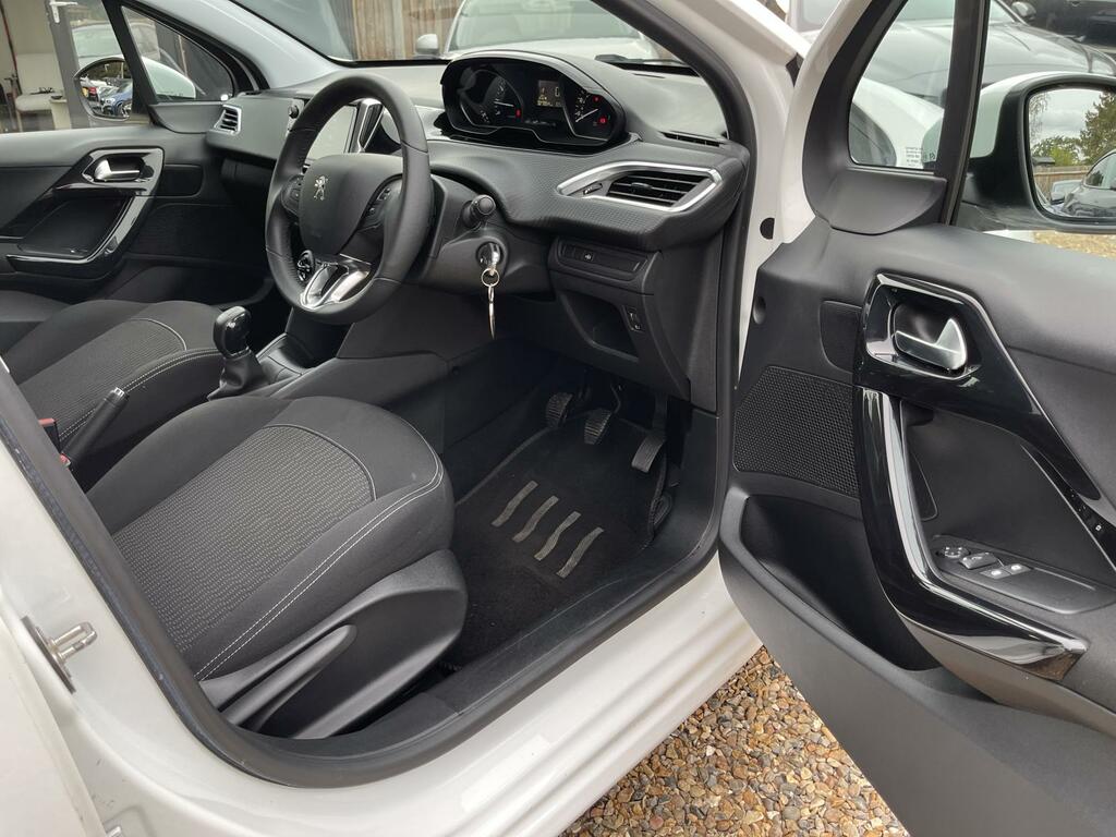 Peugeot 208 208 Active Grey #22