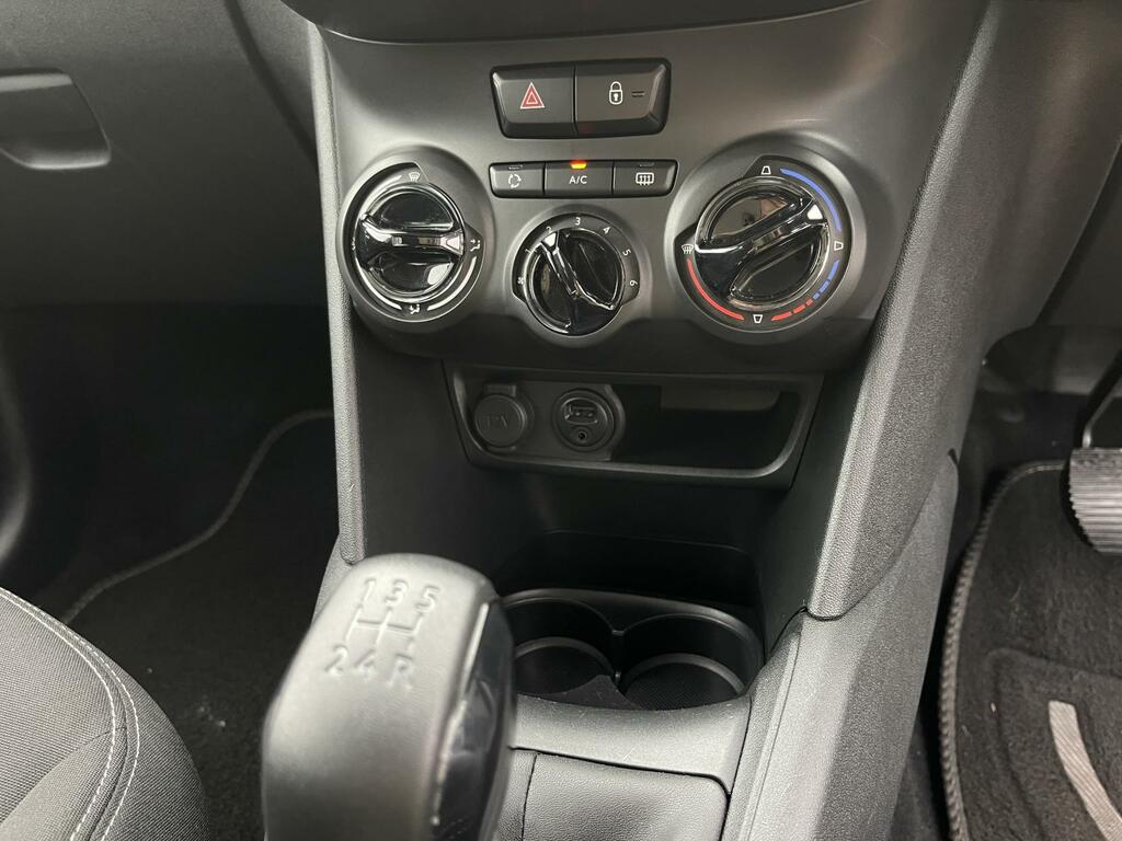 Peugeot 208 208 Active Grey #27