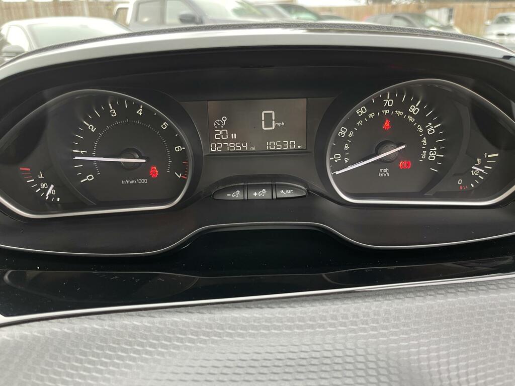 Peugeot 208 208 Active Grey #17
