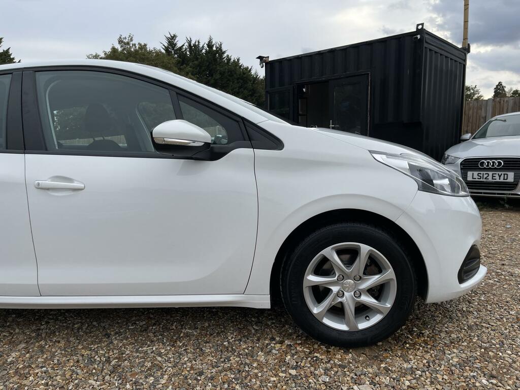 Peugeot 208 208 Active Grey #14