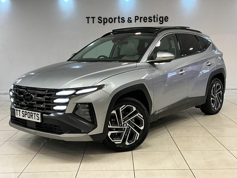 Hyundai Tucson 1.6T Hybrid Ultimate 19 Alloys, Panoram Silver