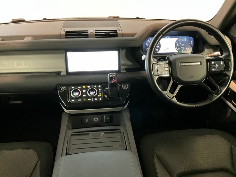Land Rover Defender 110 2.0 D200 Se 110 7 Seat, 20 Alloys, Lea SV70LRF Black #5