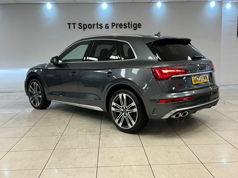 Audi Q5 Competition White #8