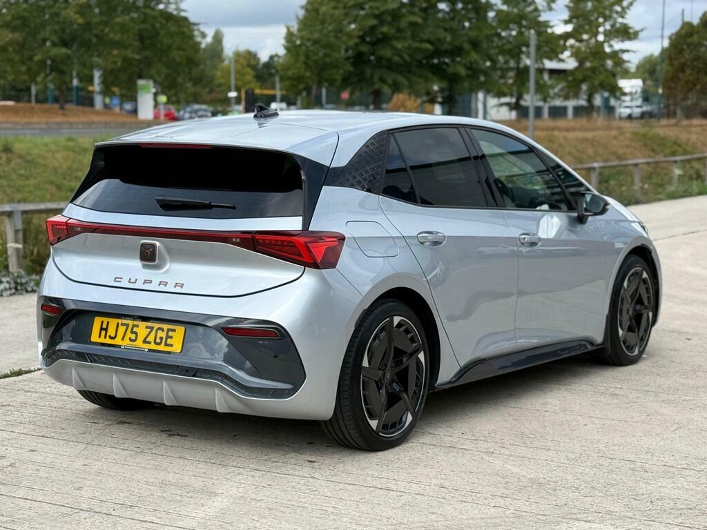 Cupra Born E-boost 59Kwh V1 Black #10