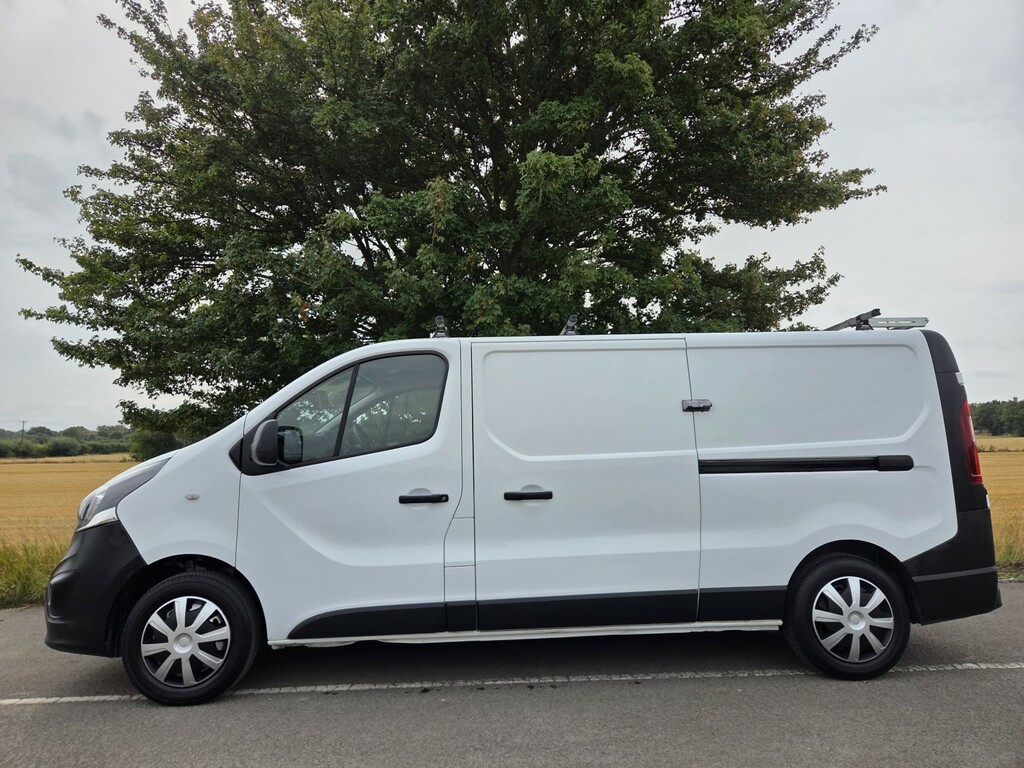 Vauxhall Vivaro Panel Van 1.6 Cdti 2900 2019 EN19OJO White #2