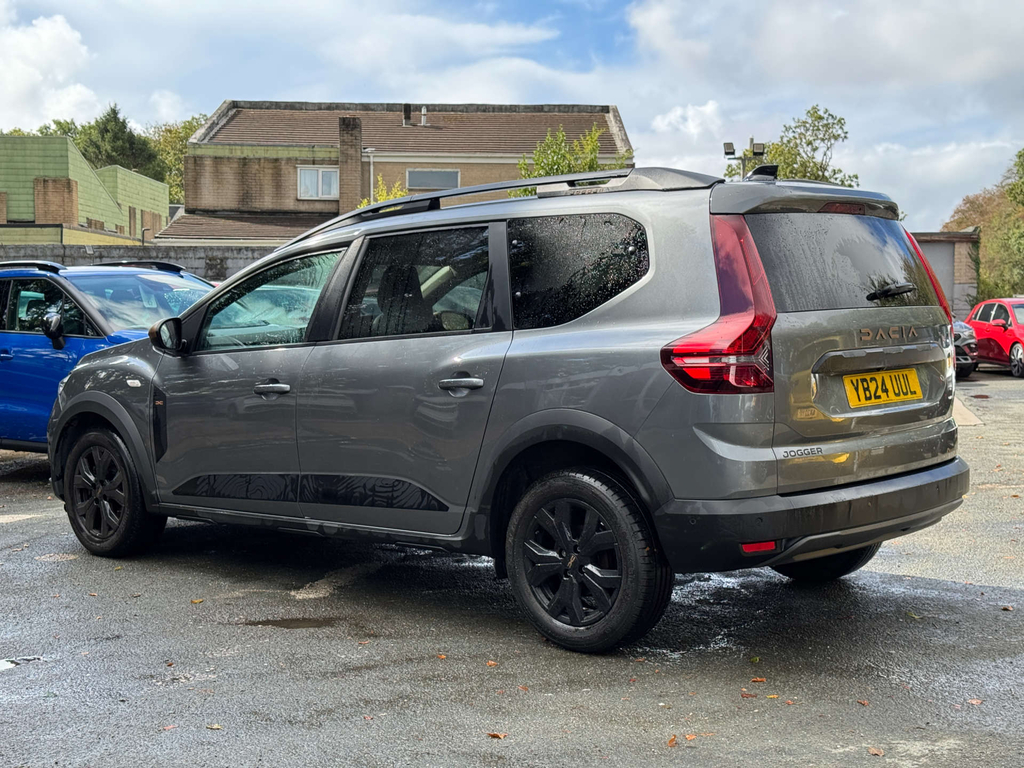 Dacia Jogger 1.0L Tce Extreme Grey #4