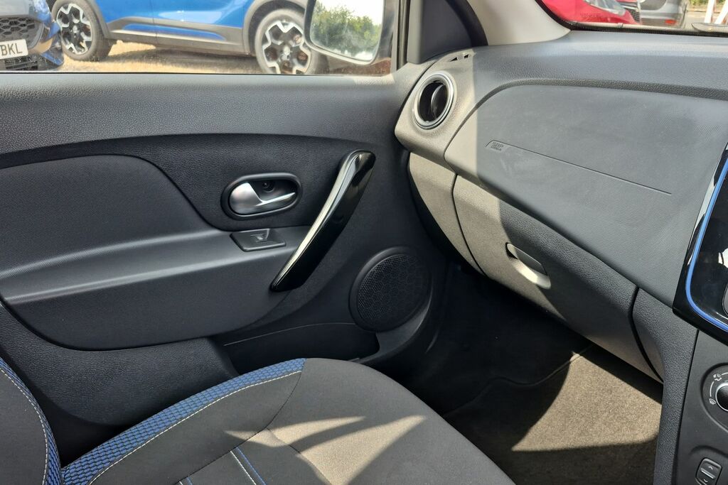 Dacia Logan Stepway Grey #22