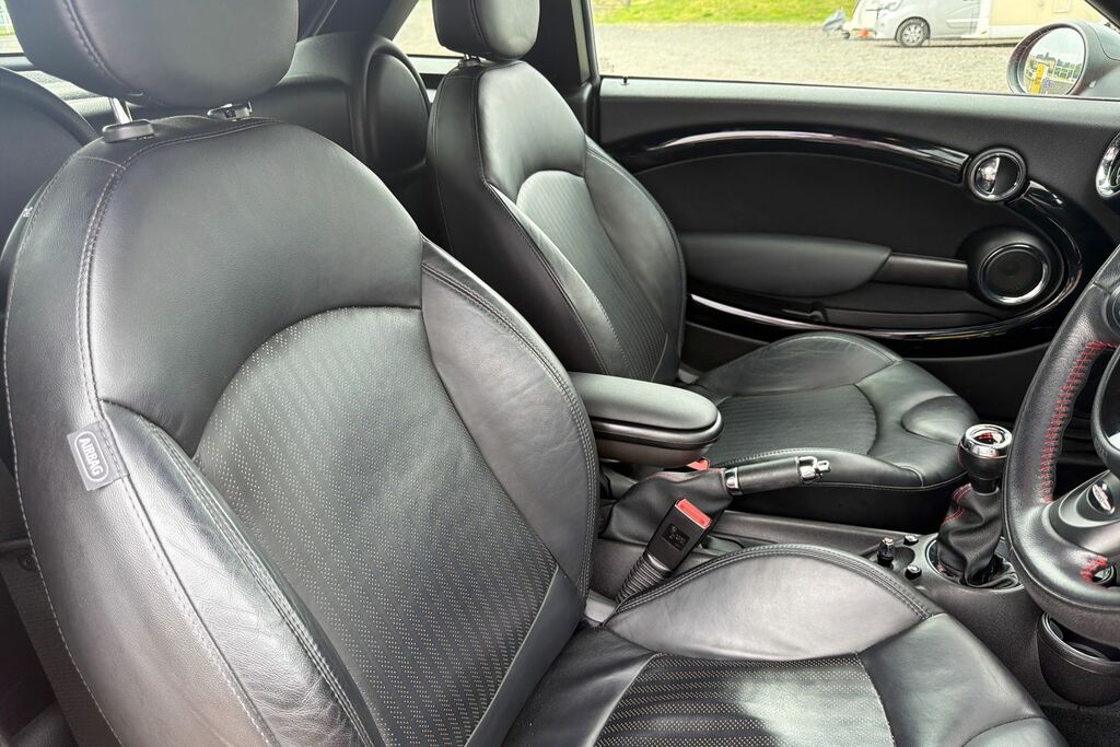 Mini Coupe Coupe Black #29