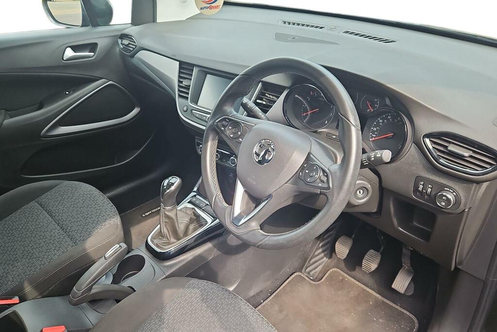 Vauxhall Crossland X Vauxhall Crossland X 1.2 Se Suv Manu... NL68SBU #2