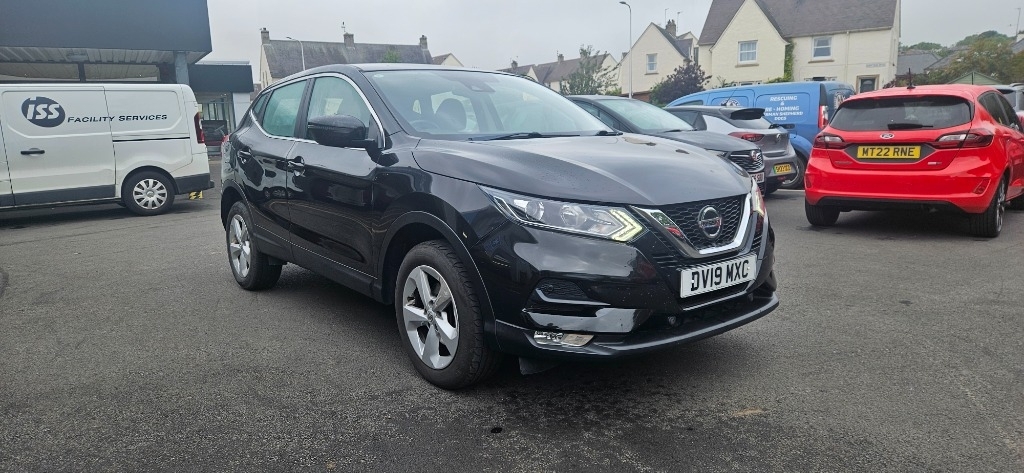 Nissan Qashqai Nissan Qashqai 1.3 Dig T Acenta Premium Suv 5Dr...