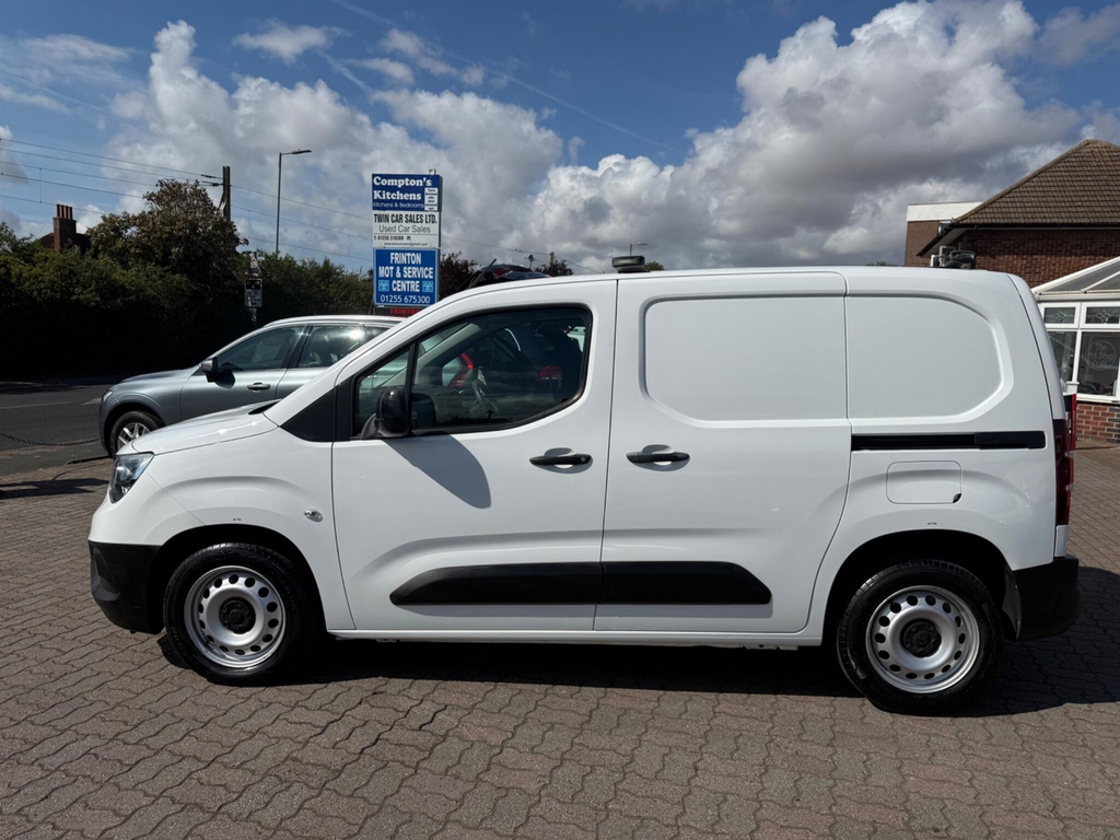 Vauxhall Combo 1.6 Turbo D 2300 Edition L1 H1 Euro 6 Ss White #5