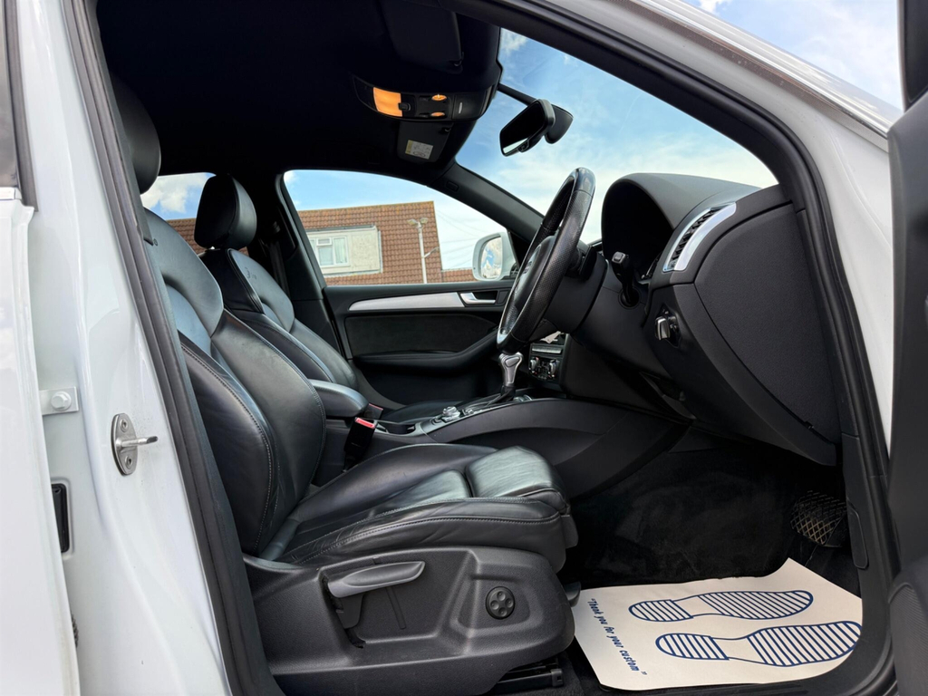 Audi Q5 Sq5 White #20