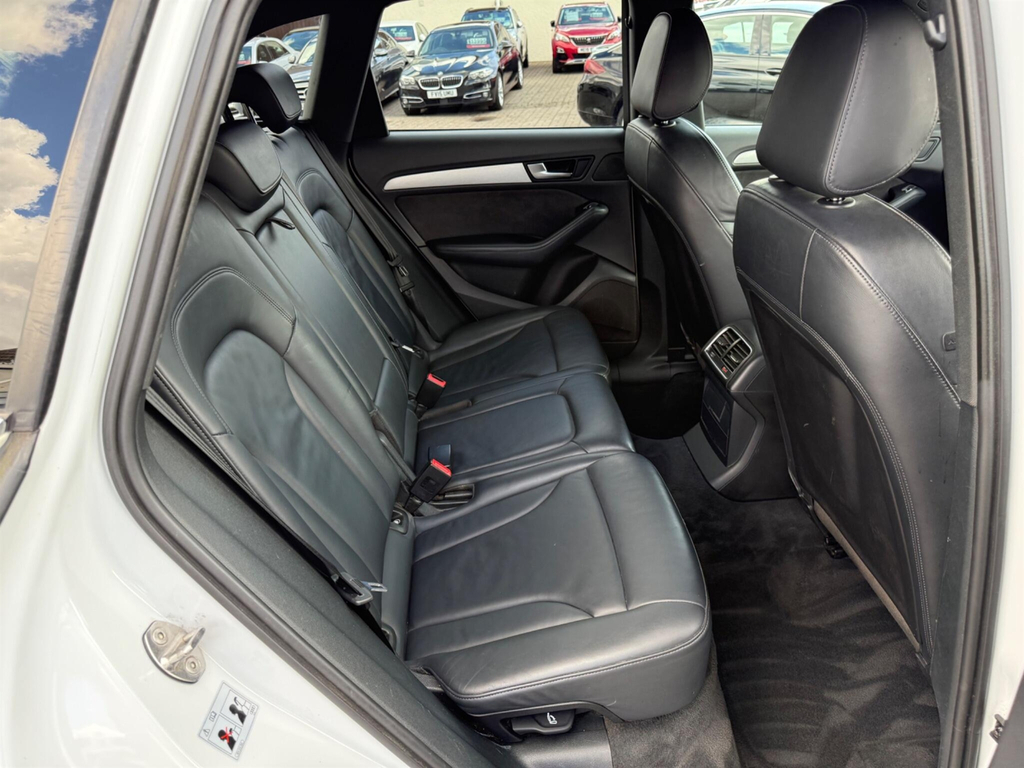 Audi Q5 Sq5 White #24