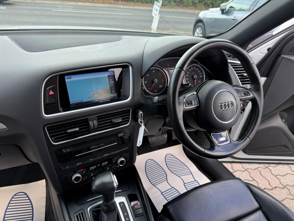 Audi Q5 Sq5 White #19