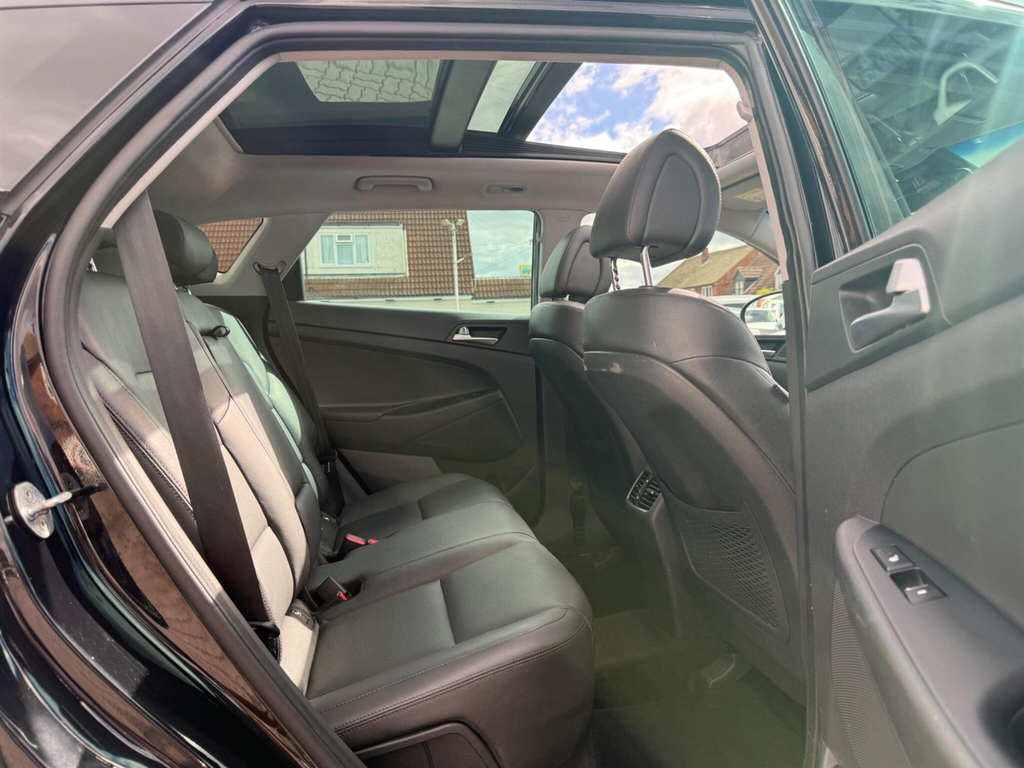 Hyundai Tucson Premium Grey #23