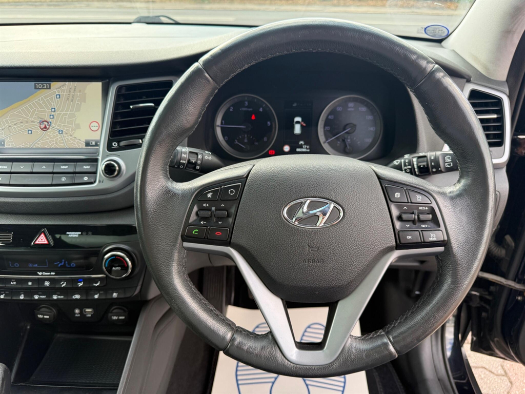 Hyundai Tucson Premium Grey #50