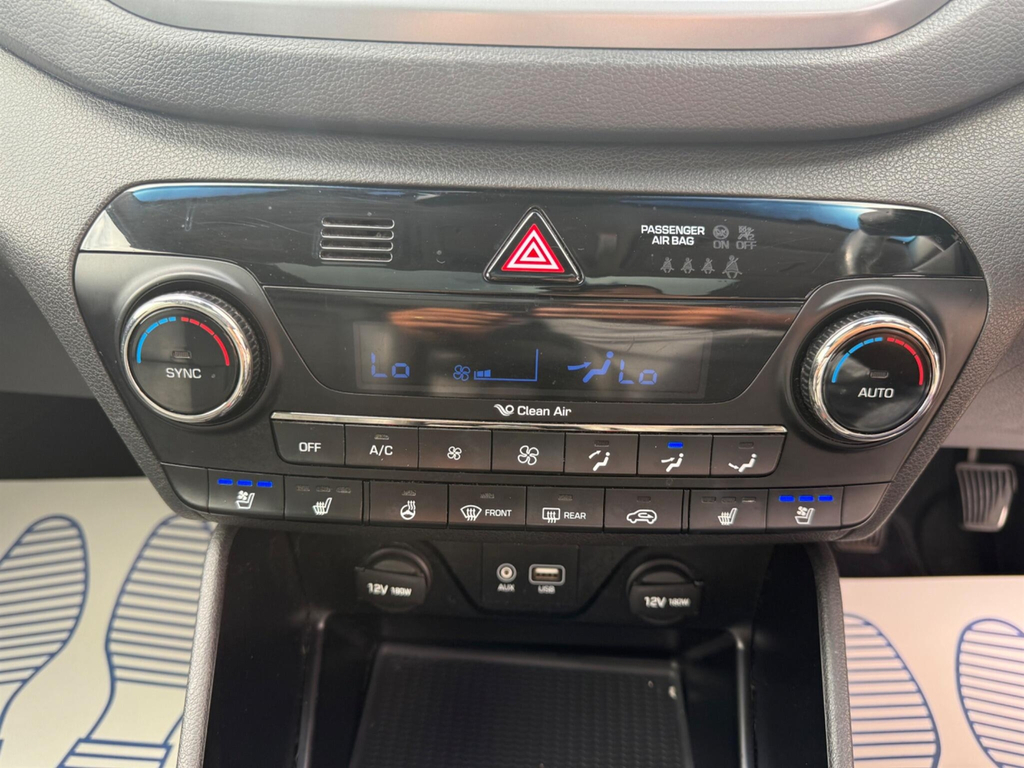 Hyundai Tucson Premium Grey #45