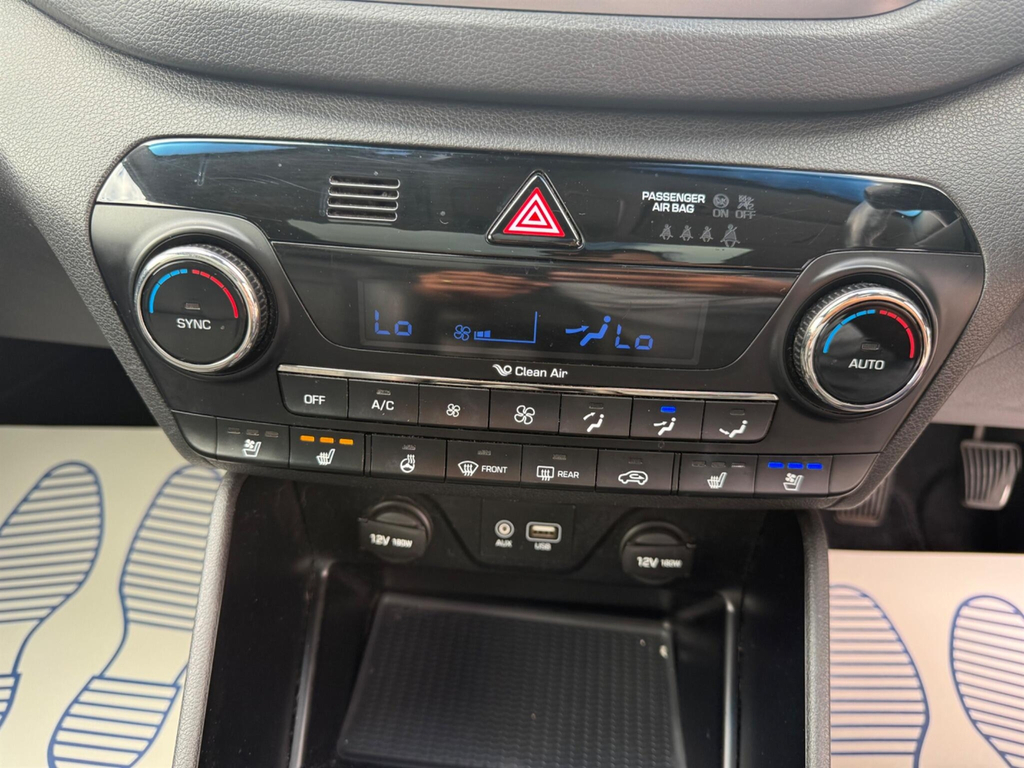 Hyundai Tucson Premium Grey #44