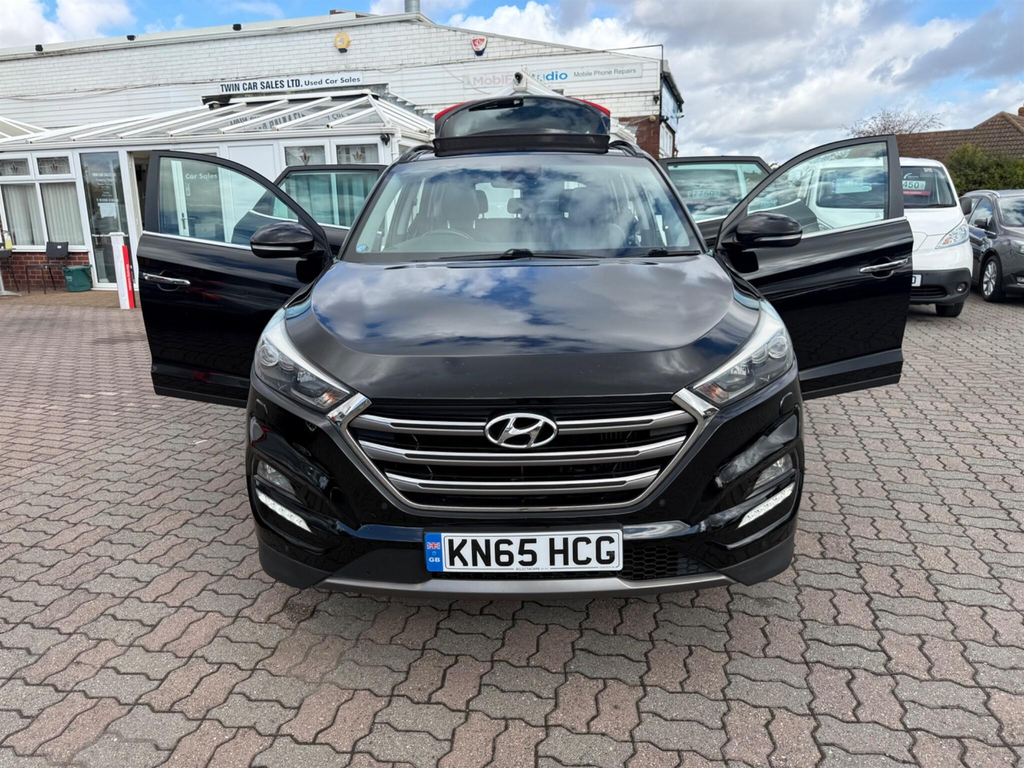 Hyundai Tucson 2.0 Crdi Premium Se 4Wd Euro 6 Black #6