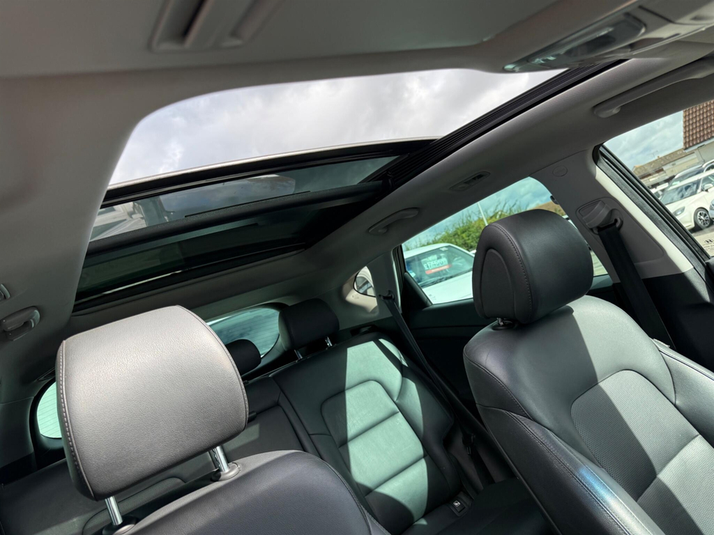 Hyundai Tucson Premium Grey #51