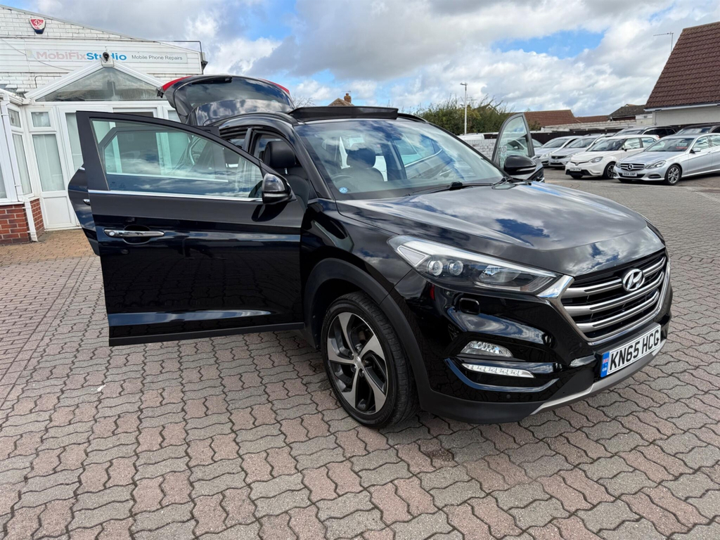 Hyundai Tucson 2.0 Crdi Premium Se 4Wd Euro 6 Black #5