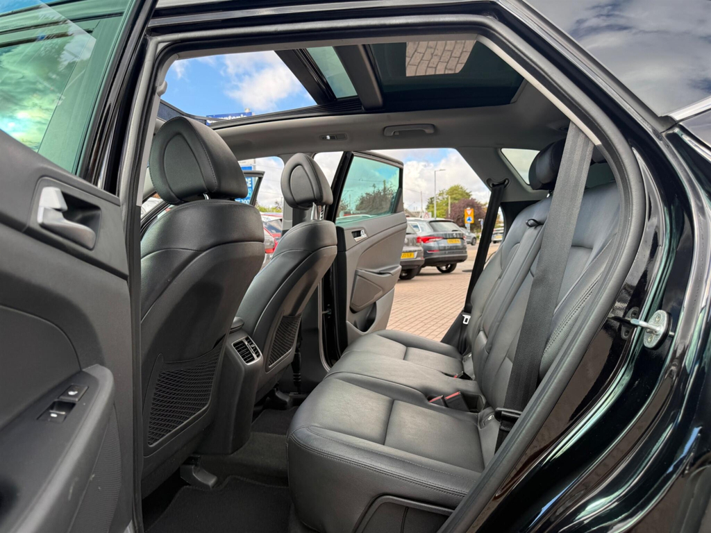 Hyundai Tucson Premium Grey #25
