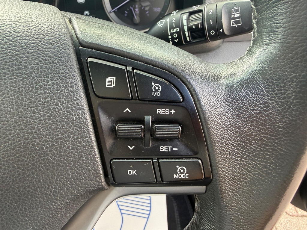 Hyundai Tucson Premium Grey #31