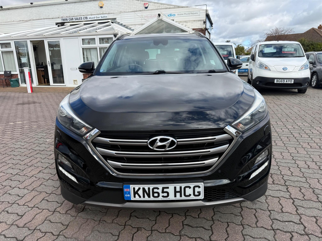 Hyundai Tucson 2.0 Crdi Premium Se 4Wd Euro 6 Black #2