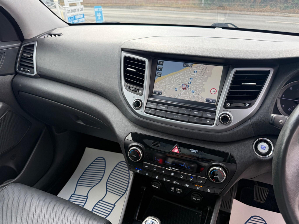 Hyundai Tucson Premium Grey #46