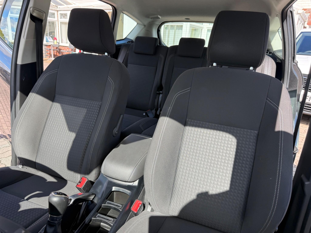 Ford C-Max Titanium Grey #42