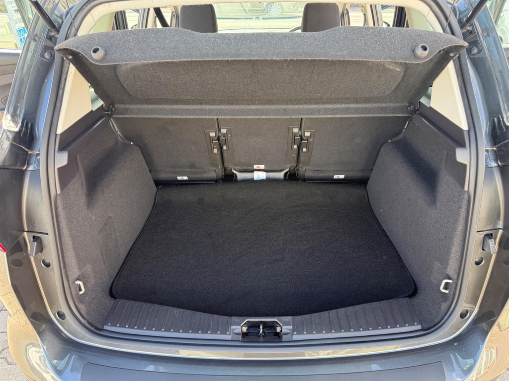 Ford C-Max Titanium Grey #36