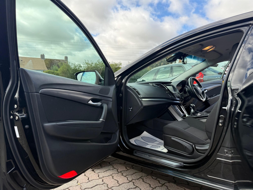 Hyundai I40 Se Nav Black #34