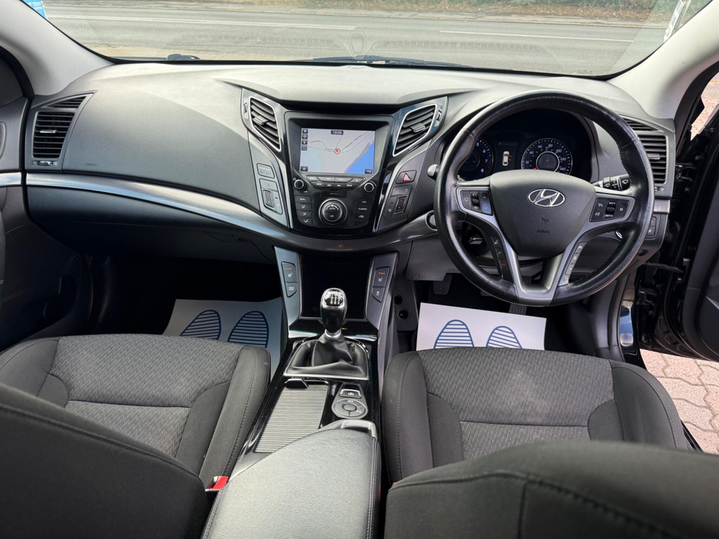 Hyundai I40 Se Nav Black #16