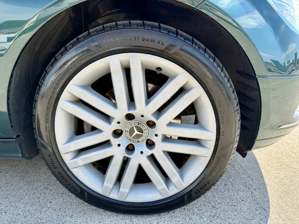 Mercedes-Benz C Class 2.1L Elegance GX08RSY Green #4