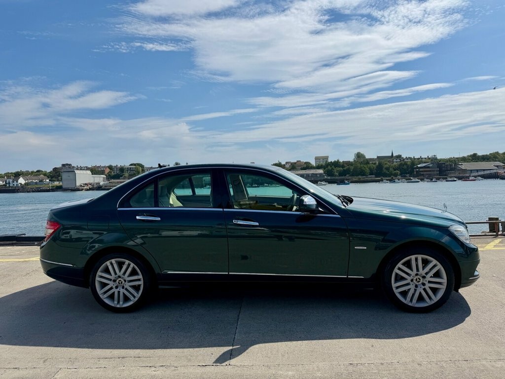 Mercedes-Benz C Class 2.1L Elegance GX08RSY Green #2