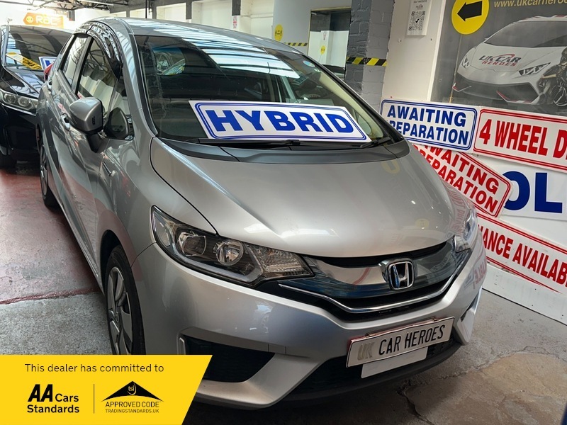 Honda Jazz Fit 1.5 Hybrid Jazz Silver #4