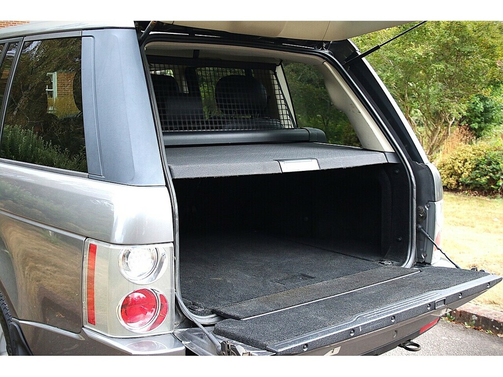 Land Rover Range Rover 4.2 V8 Supercharged Grey #9