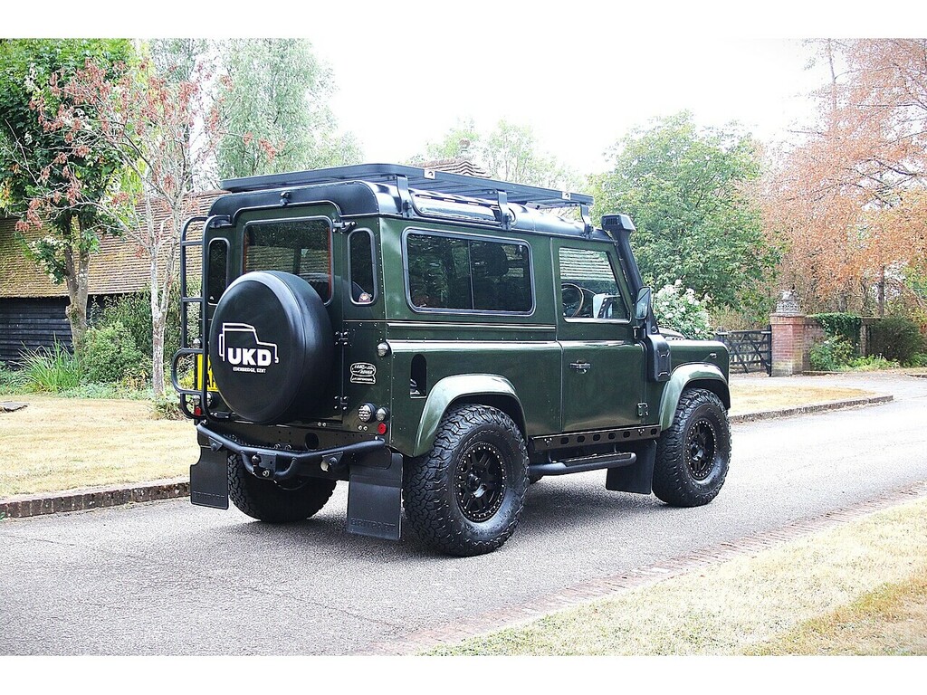 Land Rover Defender 90 Tdci Green #4