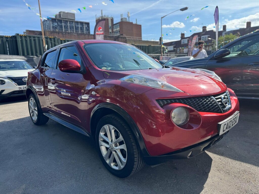 Nissan Juke 1.6 Acenta Cvt Euro 5 Red #4
