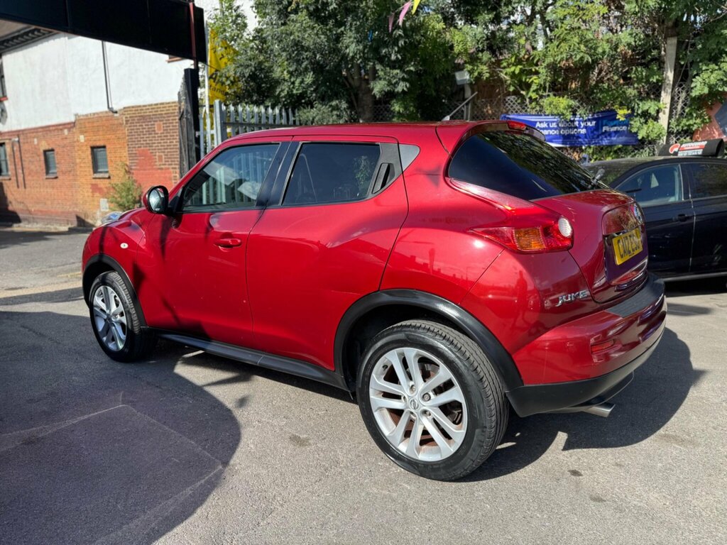 Nissan Juke 1.6 Acenta Cvt Euro 5 Red #5