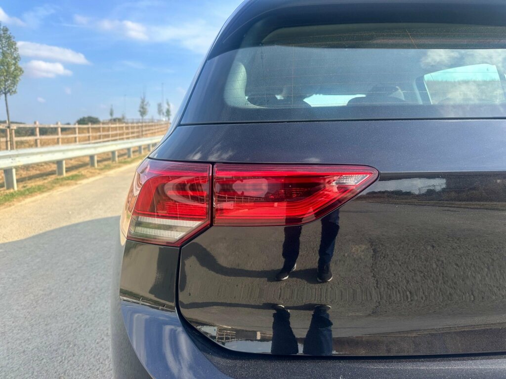 Volkswagen e-Golf Hatchback Black #25