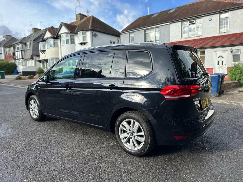 Volkswagen Touran 1.5 Tsi Evo Se Family Dsg Euro 6 Ss FL71VJD Black #6