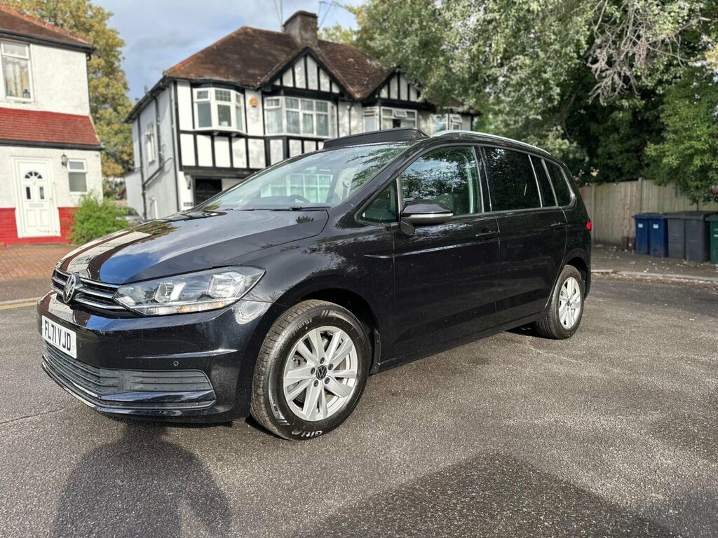 Volkswagen Touran 1.5 Tsi Evo Se Family Dsg Euro 6 Ss FL71VJD Black #4