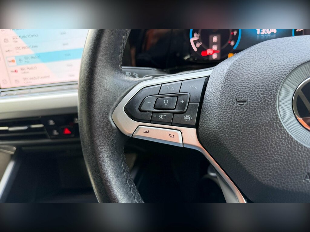 Volkswagen Golf Active Red #19