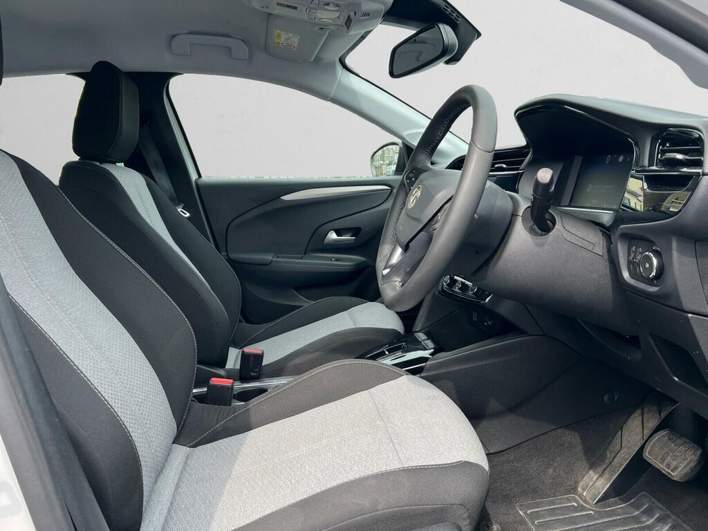 Vauxhall Corsa-e 100Kw Design 50Kwh FG74MVJ White #2