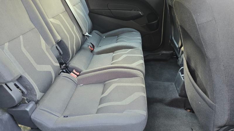 Ford Tourneo Connect 1.5 Tdci Titanium Powershift #25