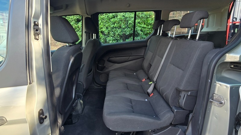 Ford Tourneo Connect 1.5 Tdci Titanium Powershift #22