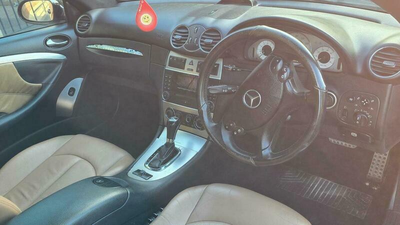 Mercedes-Benz CLK Red #23