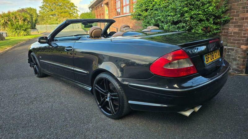 Mercedes-Benz CLK Red #7