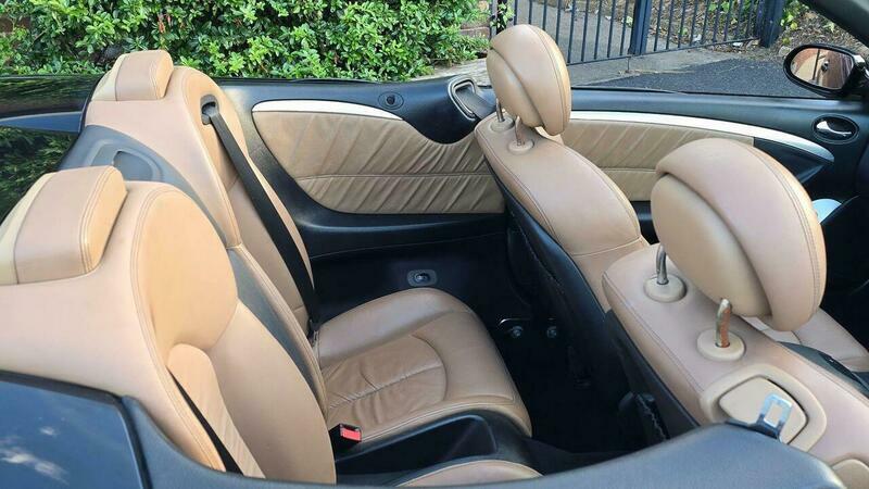 Mercedes-Benz CLK Red #19